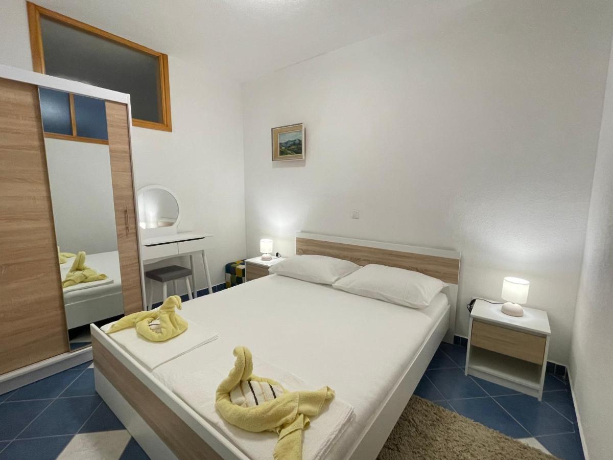 Apartments Molo Mare Hvar Town Exterior foto